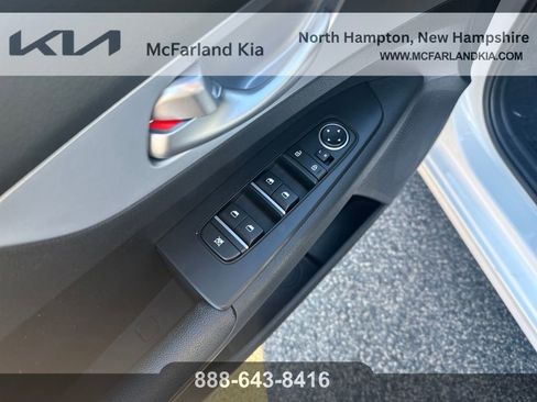 Used 2023 Kia Forte LXS image 12
