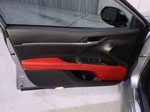 Used 2022 Toyota Camry XSE image 32