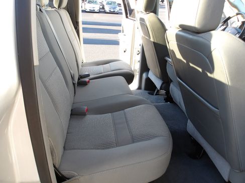 Used 2008 Dodge Ram 2500 Truck SLT w/ Popular Equipment Group image 12