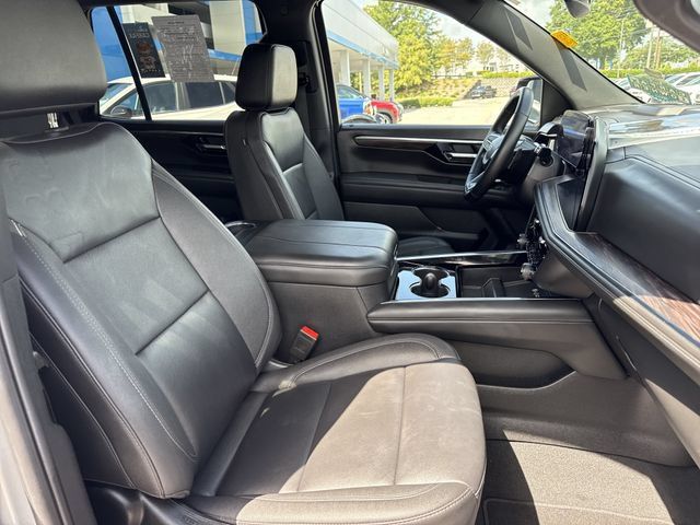 Used 2025 Chevrolet Tahoe Z71 AWD/4WD image 28