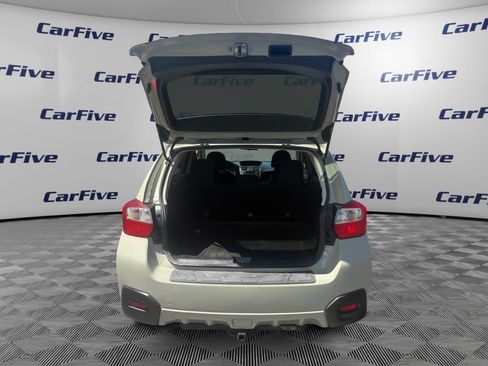 Used 2014 Subaru Crosstrek 2.0i Premium w/ Moonroof Package AWD/4WD image 11
