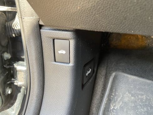 Used 2024 Honda Accord Touring image 49