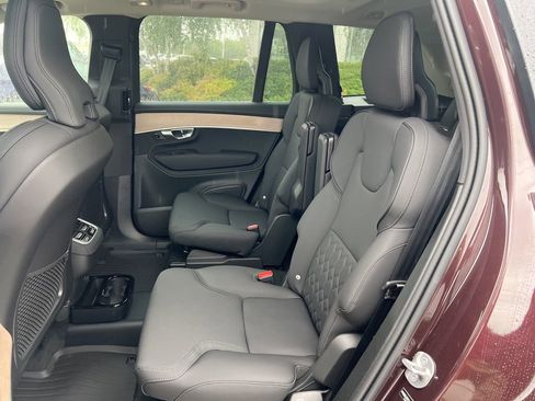 New 2026 Volvo XC90 B6 Plus w/ Protection Package Premier AWD/4WD image 29