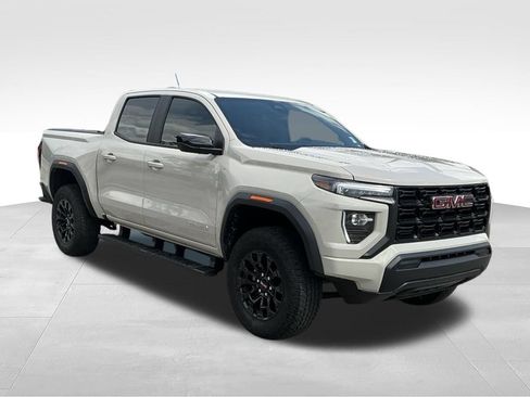 Used 2026 GMC Canyon Elevation RWD image 14