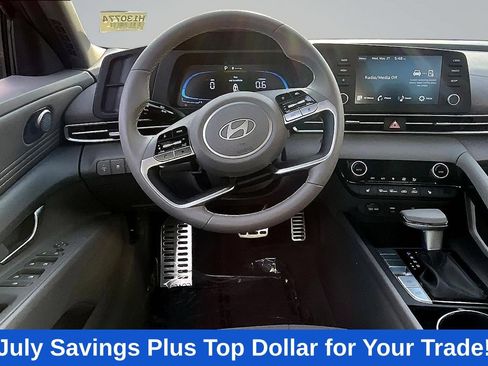 Used 2026 Hyundai Elantra SEL Sport Premium FWD image 8