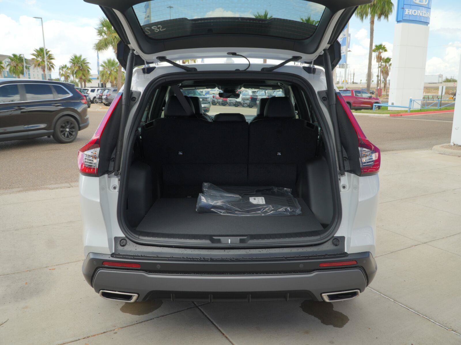 New 2027 Honda CR-V Sport-L image 7