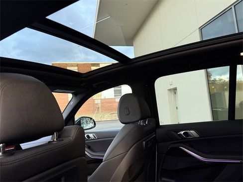 Used 2021 BMW X5 xDrive40i w/ Premium Package 2 image 19