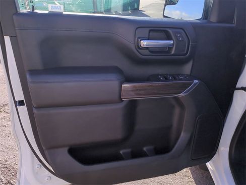 Used 2021 Chevrolet Silverado 1500 LT w/ All Star Edition Plus image 41