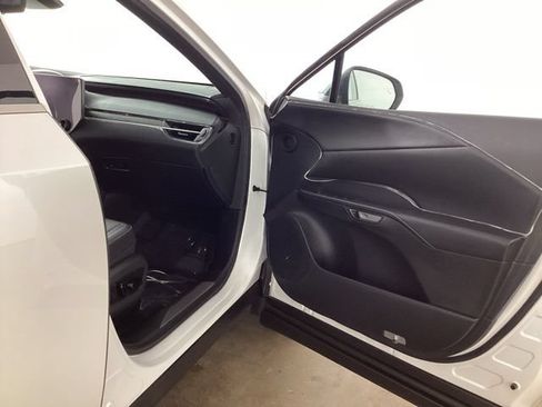 Used 2023 Lexus RX 350 Premium w/ Cold Area Package AWD/4WD image 18