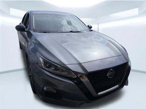 Used 2022 Nissan Altima 2.5 SR FWD image 4