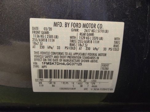 Used 2020 Ford Explorer XLT RWD image 33