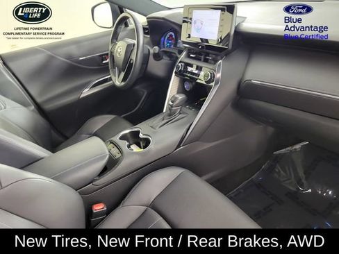 Used 2021 Toyota Venza XLE w/ Softex Package AWD/4WD image 19