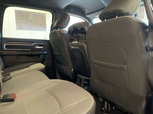 Used 2024 RAM 2500 Big Horn w/ Bed Utility Group image 32