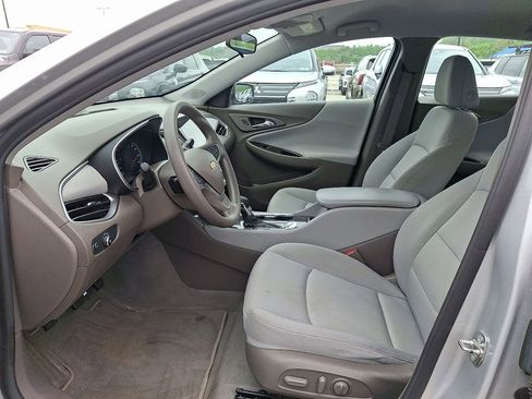 Used 2022 Chevrolet Malibu LS w/ Driver Confidence Package II FWD image 13