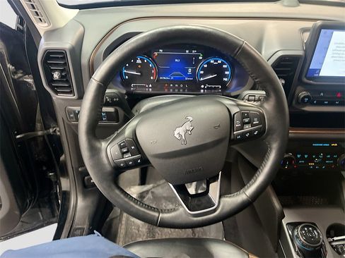 Used 2023 Ford Bronco Sport Outer Banks image 11