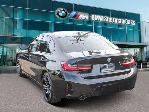 Used 2023 BMW 330e w/ M Sport Package image 6