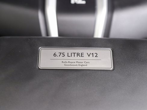 Used 2023 Rolls-Royce Cullinan AWD/4WD image 46