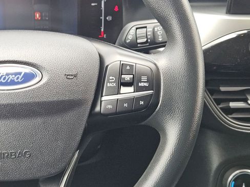 Used 2025 Ford Escape Active AWD/4WD image 25