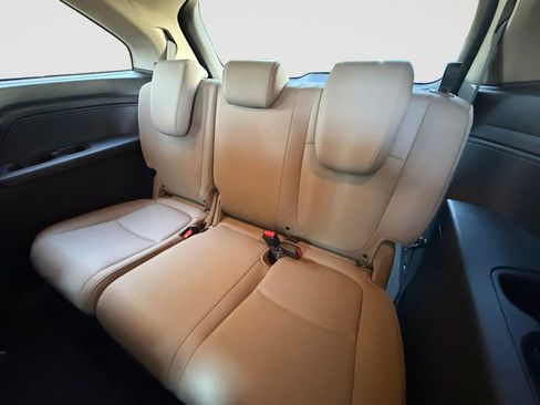Used 2018 Honda Odyssey EX-L image 14
