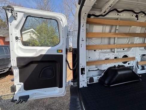 Used 2024 Ford Transit 250 Low Roof w/ Exterior Upgrade Package RWD image 23