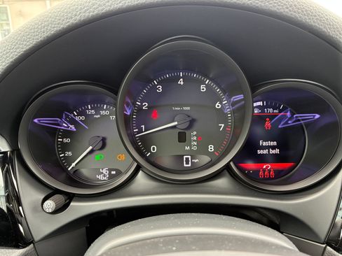 Certified 2026 Porsche Macan AWD/4WD image 18