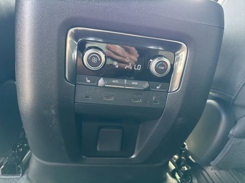 New 2026 GMC Yukon AT4 w/ AT4 Premium Plus Package AWD/4WD image 10