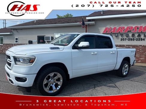 Used 2022 RAM 1500 Big Horn AWD/4WD image 2