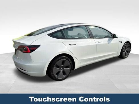Used 2023 Tesla Model 3 Standard Range image 6