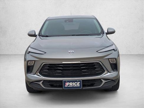 Used 2025 Buick Encore GX Preferred image 2