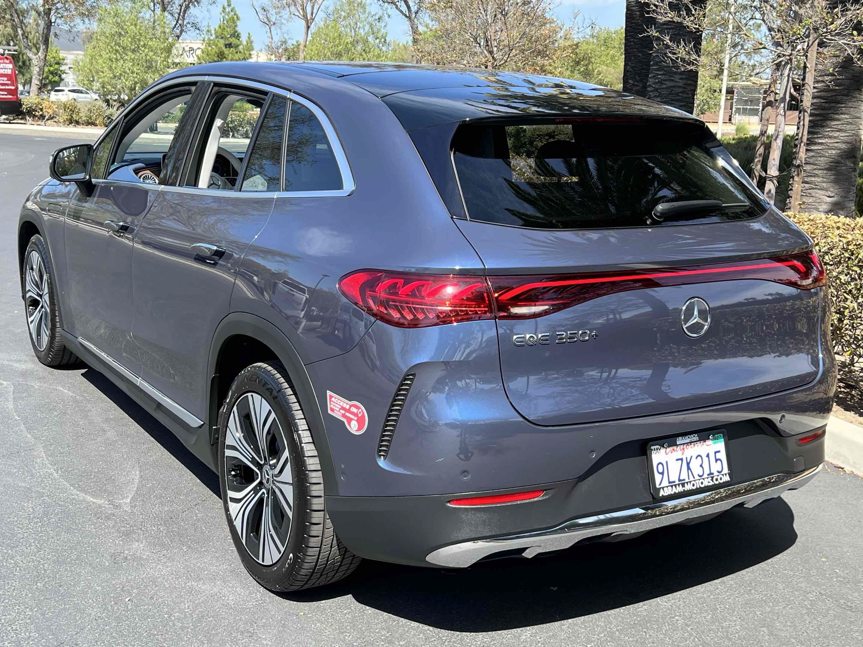 Used 2023 Mercedes-Benz EQE 350+ SUV w/ Exclusive Trim Package image 2