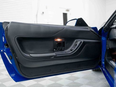 Used 1996 Chevrolet Corvette Convertible RWD image 46