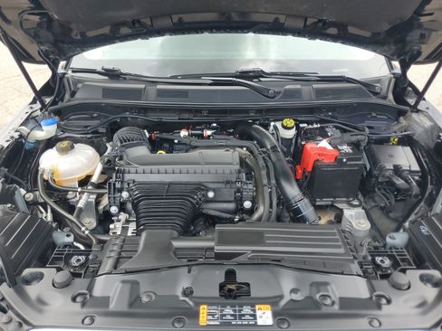 Certified 2024 Lincoln Corsair AWD w/ Equipment Group 101A image 8