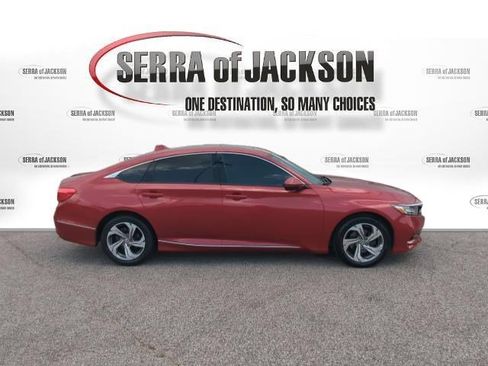 Used 2018 Honda Accord EX-L image 9