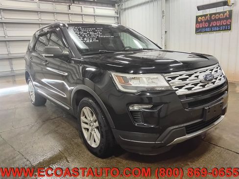 Used 2019 Ford Explorer XLT w/ Equipment Group 201A AWD/4WD image 1