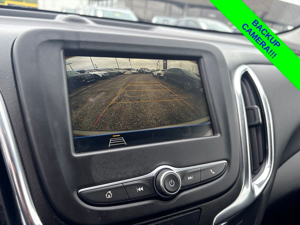 Used 2019 Chevrolet Equinox LT FWD image 2