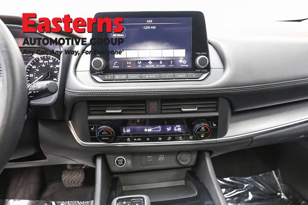 Used 2023 Nissan Rogue SV w/ SV Premium B Package AWD/4WD image 13