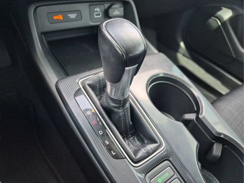 Used 2022 Honda Civic EX image 15