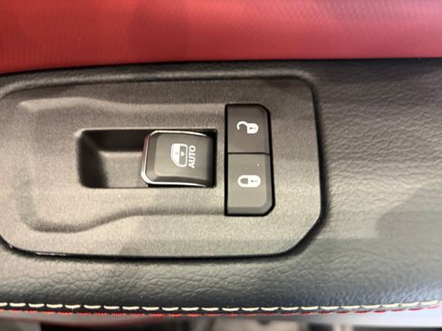 New 2026 RAM 1500 Rebel w/ Rebel Level 2 Equipment Group AWD/4WD image 21