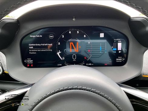 Used 2025 McLaren Artura Spider RWD image 16