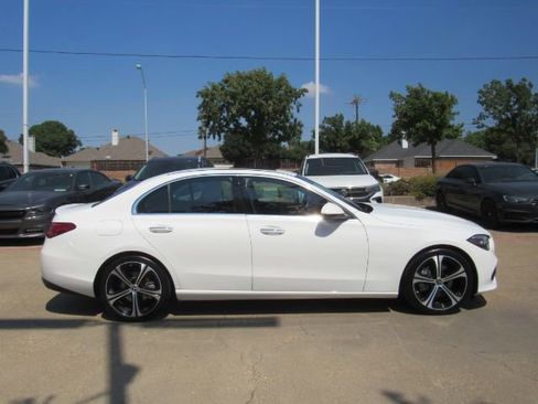 Used 2022 Mercedes-Benz C 300 Sedan image 5