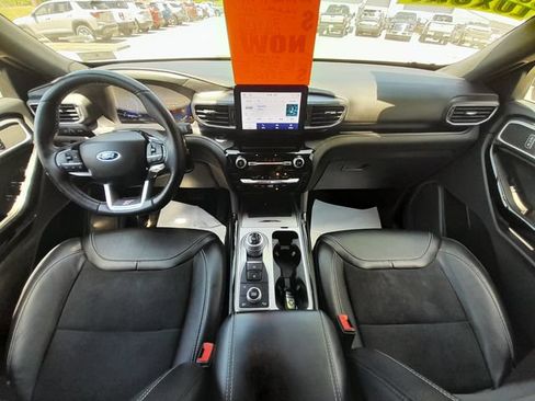 Used 2022 Ford Explorer ST w/ ST Street Pack AWD/4WD image 42