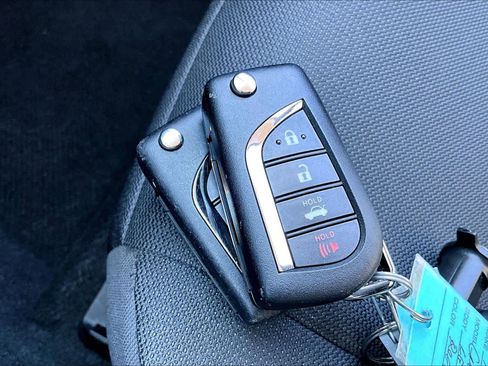 Certified 2025 Toyota Corolla LE image 12