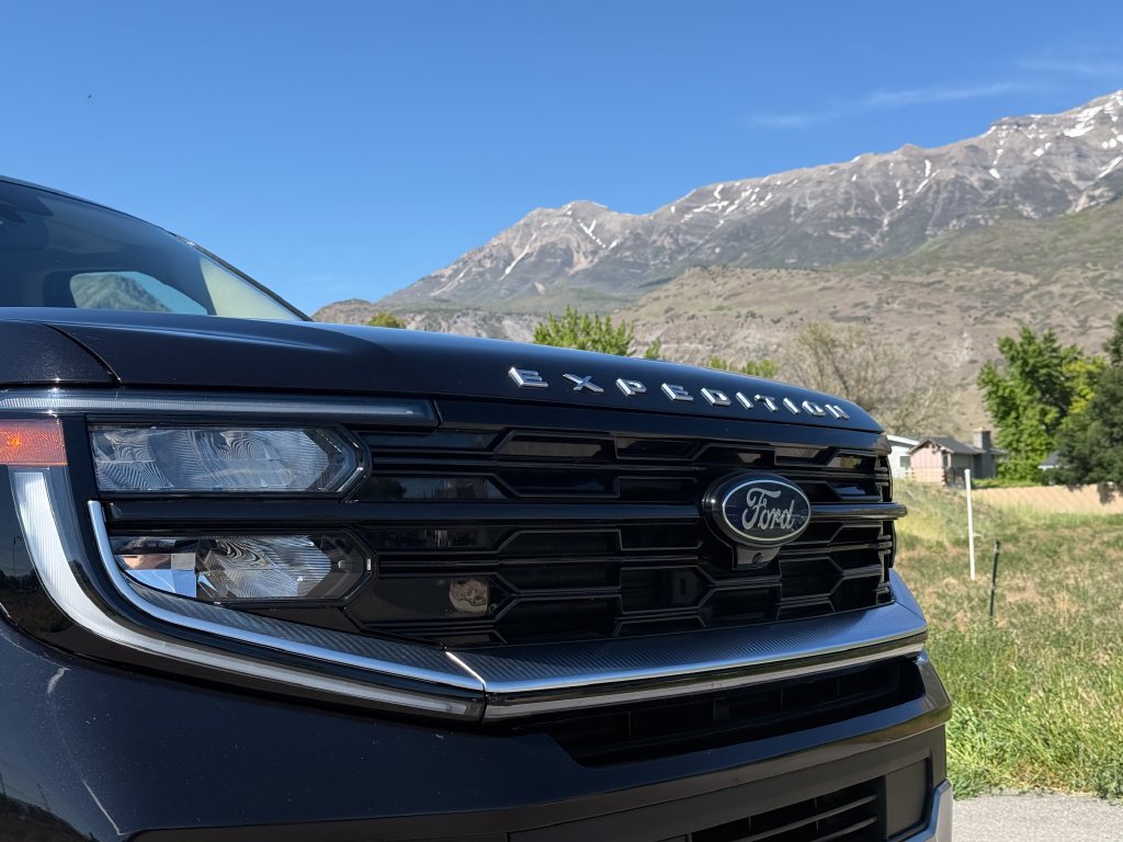 Used 2025 Ford Expedition Platinum AWD/4WD image 17