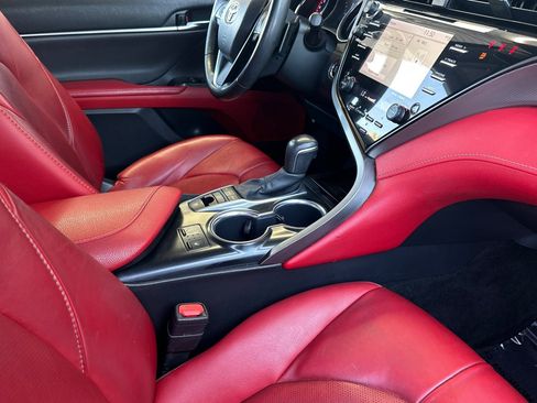 Certified 2020 Toyota Camry XSE FWD image 14