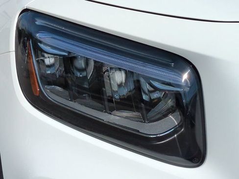 Certified 2026 Mercedes-Benz GLB 250 image 10