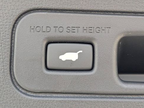 Used 2026 Honda Pilot EX-L image 12