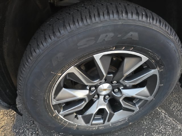 Certified 2023 Chevrolet Silverado 1500 LT AWD/4WD image 12