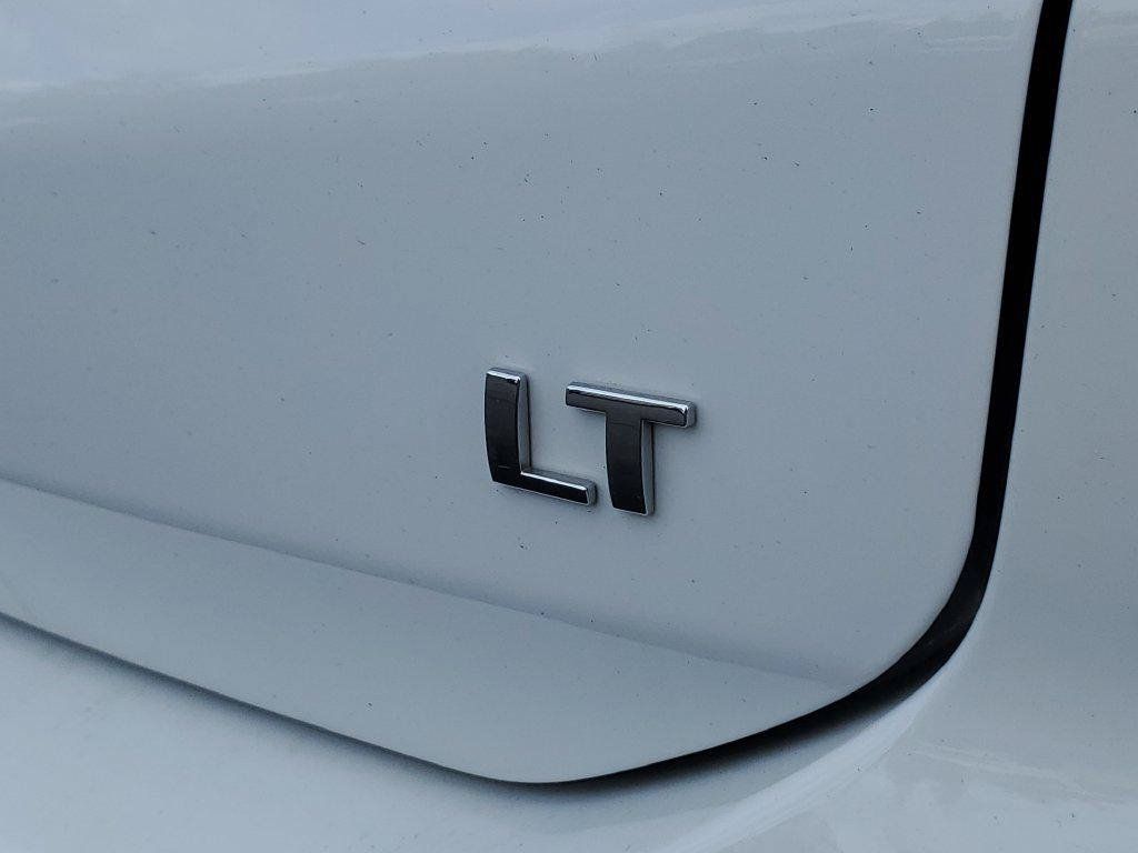 Used 2024 Chevrolet Equinox LT w/ LPO, Floor Liner Package FWD image 33