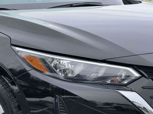 Used 2024 Nissan Sentra SV image 7