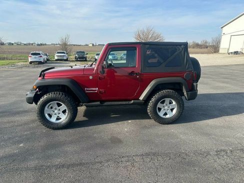 Used 2012 Jeep Wrangler Sport w/ Connectivity Group image 2